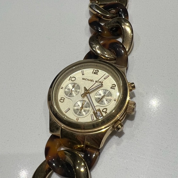 Tortoise Chain Michael Kors Watch - Picture 3 of 4